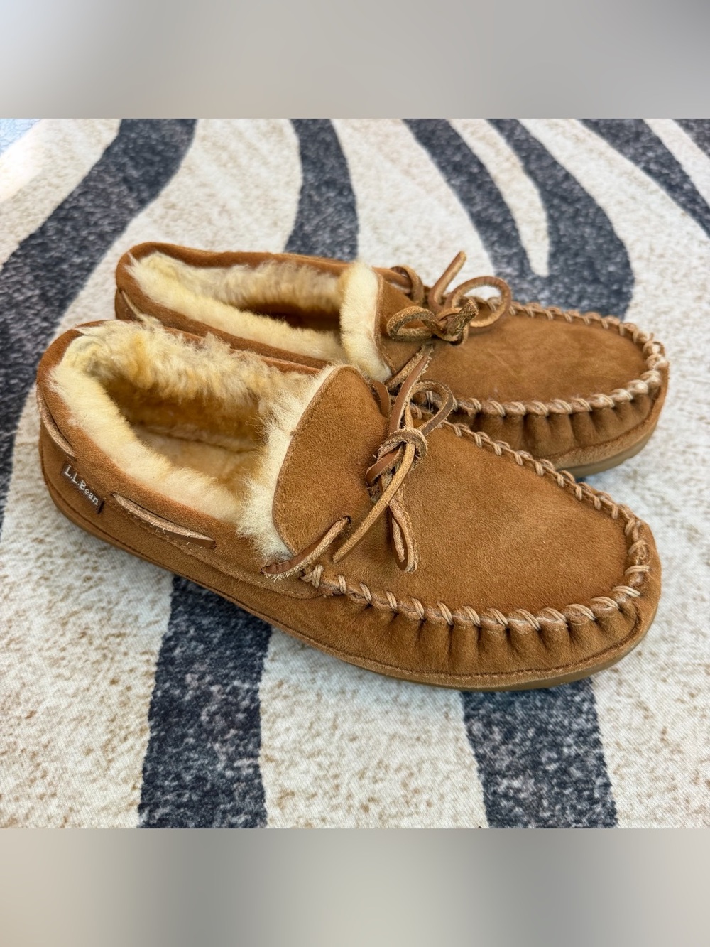 LL Bean Wicked Good Moccasins Women’s 9 NWOT